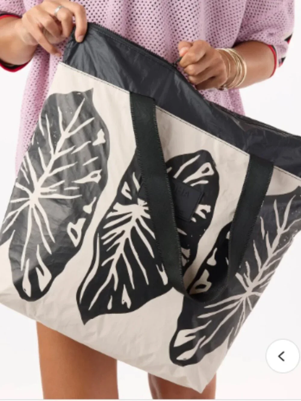 Aloha Collection  Day Tripper Kalo  NWT